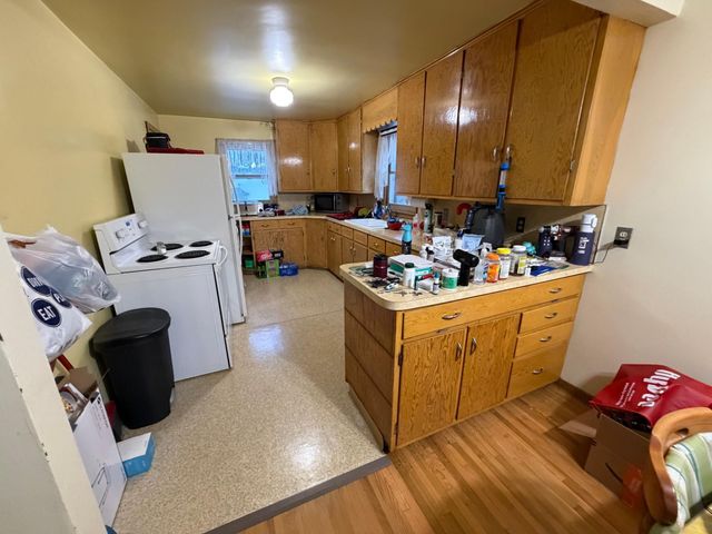 1420 Frank Hall Drive, Albert Lea, MN 56007