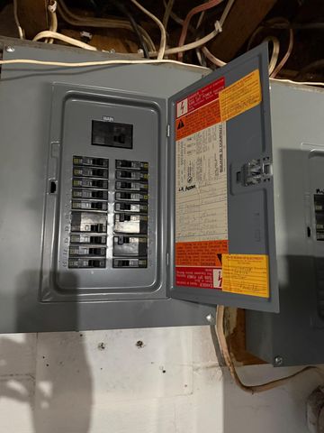 1420 Frank Hall Drive, Albert Lea, MN 56007