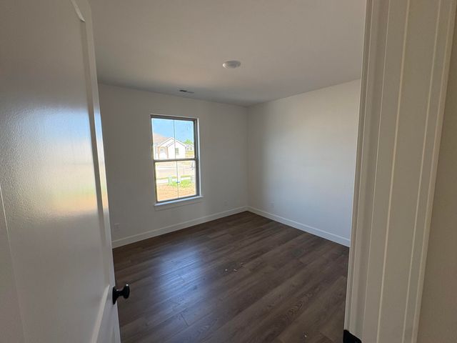 5708 KESTREL LP, Columbia, MO 65202