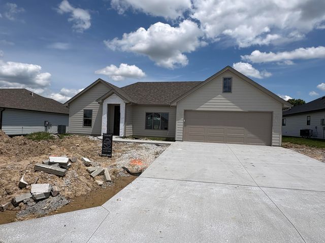 5708 KESTREL LP, Columbia, MO 65202