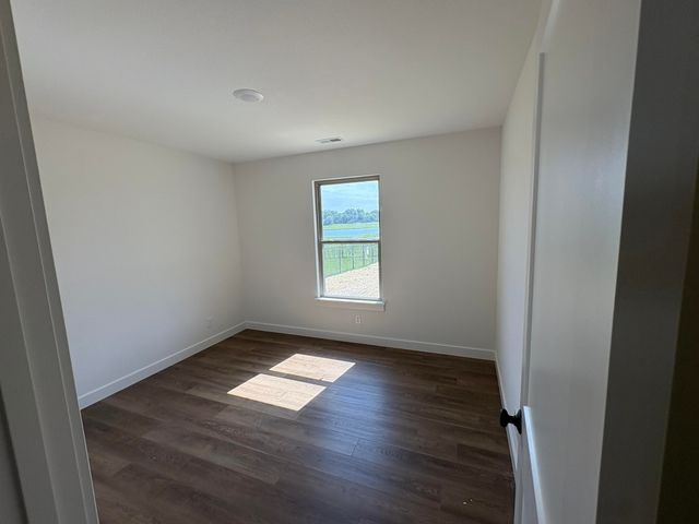 5708 KESTREL LP, Columbia, MO 65202
