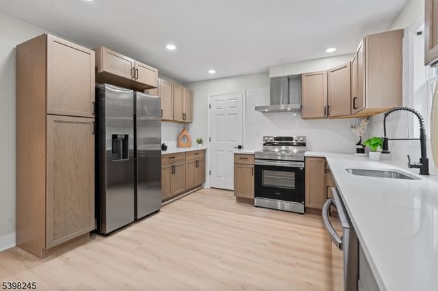 51 Pidgeon Hill Rd, Wantage Twp., NJ 07461