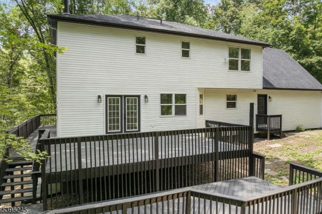 51 Pidgeon Hill Rd, Wantage Twp., NJ 07461