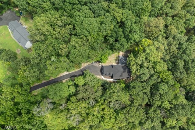 51 Pidgeon Hill Rd, Wantage Twp., NJ 07461