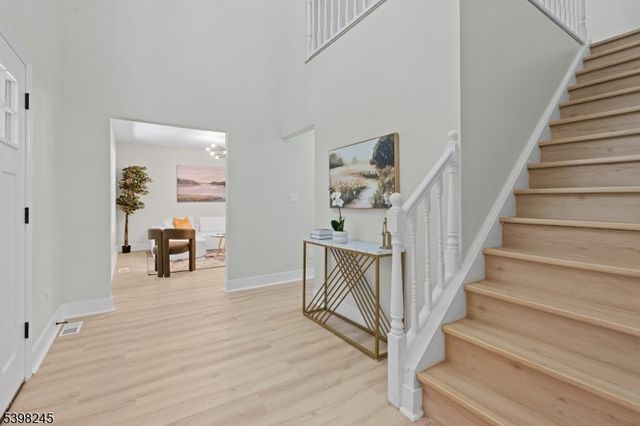 51 Pidgeon Hill Rd, Wantage Twp., NJ 07461