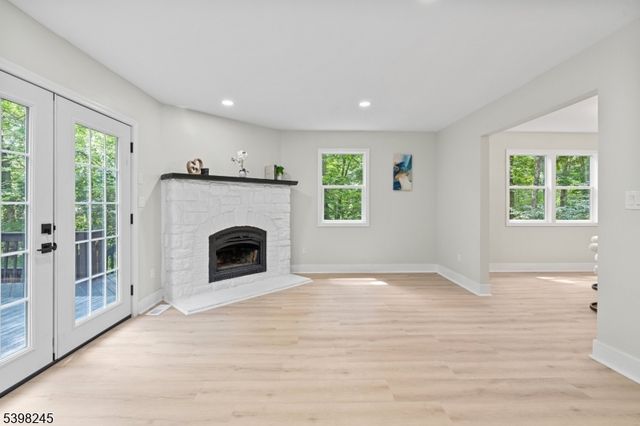 51 Pidgeon Hill Rd, Wantage Twp., NJ 07461