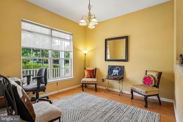 86 HONEYFLOWER LN, Princeton Junction, NJ 08550