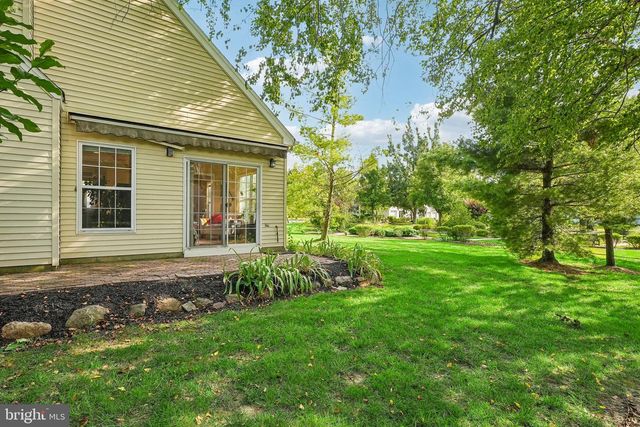 86 HONEYFLOWER LN, Princeton Junction, NJ 08550