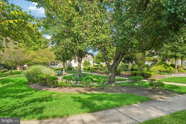 86 HONEYFLOWER LN, Princeton Junction, NJ 08550