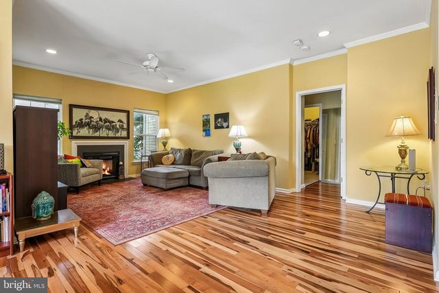 86 HONEYFLOWER LN, Princeton Junction, NJ 08550