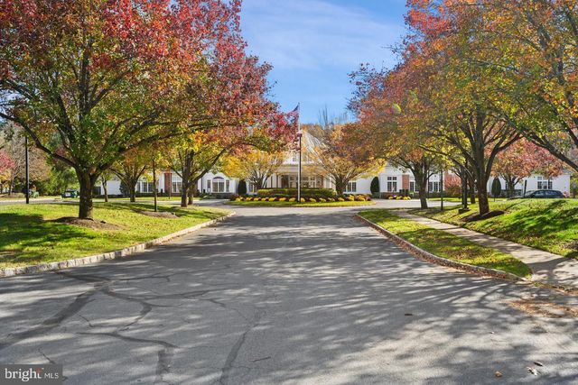 86 HONEYFLOWER LN, Princeton Junction, NJ 08550