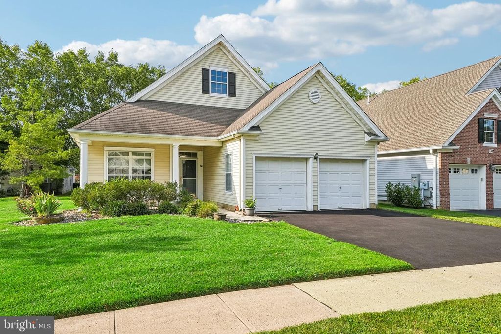 86 HONEYFLOWER LN, Princeton Junction, NJ 08550