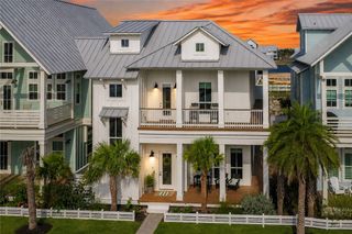114 Barefoot Lane, Port Aransas, TX 78373