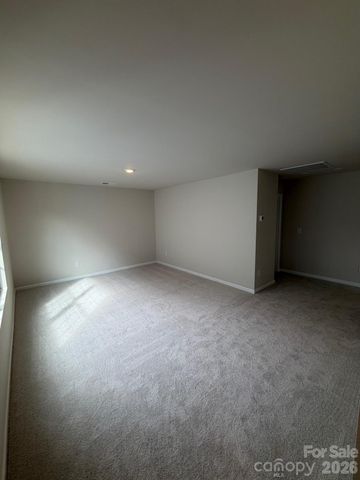 292 W 18th Street, Kannapolis, NC 28081