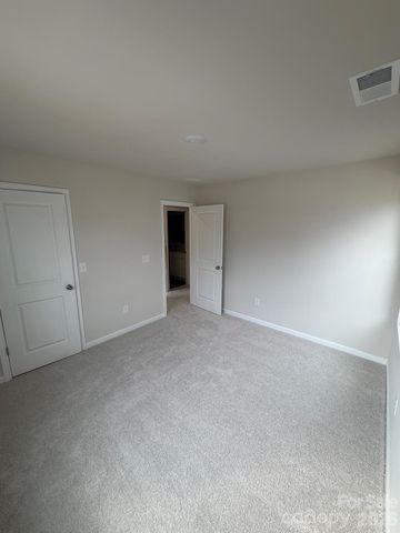 292 W 18th Street, Kannapolis, NC 28081