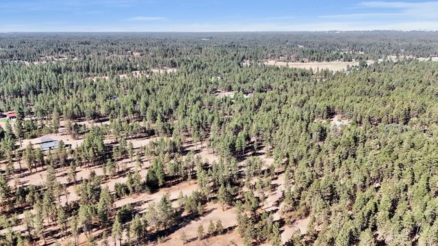 16619 S Sherman Rd, Cheney, WA 99004