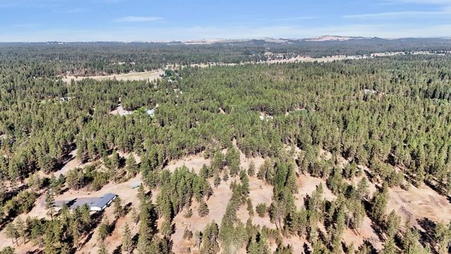 16619 S Sherman Rd, Cheney, WA 99004