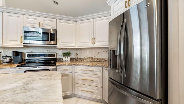 10810 Santa Rosa Drive, Boca Raton, FL 33498