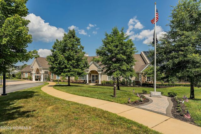 46 Mulberry Drive, Manahawkin, NJ 08050