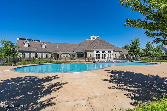 46 Mulberry Drive, Manahawkin, NJ 08050