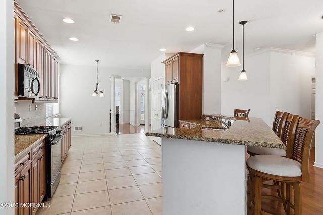 46 Mulberry Drive, Manahawkin, NJ 08050