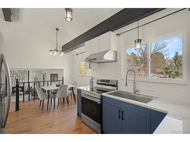 11257 E Maplewood Pl, Englewood, CO 80111