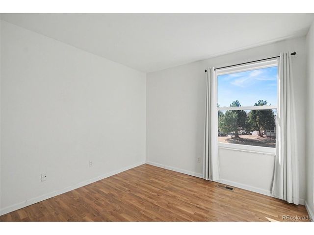 11257 E Maplewood Pl, Englewood, CO 80111