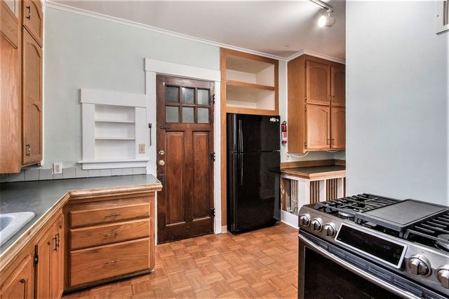 706 Locust Street, Kalamazoo, MI 49007