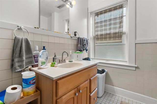 706 Locust Street, Kalamazoo, MI 49007