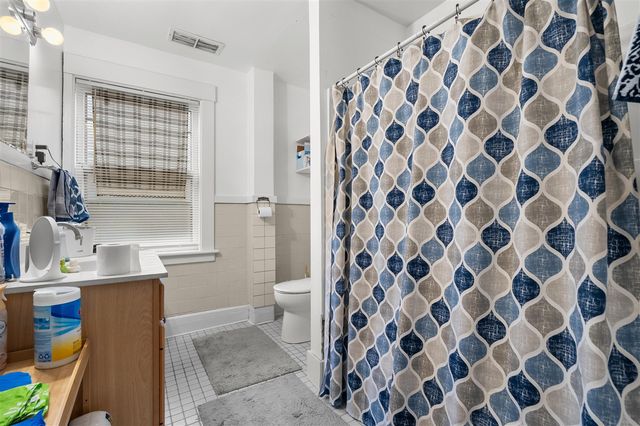 706 Locust Street, Kalamazoo, MI 49007