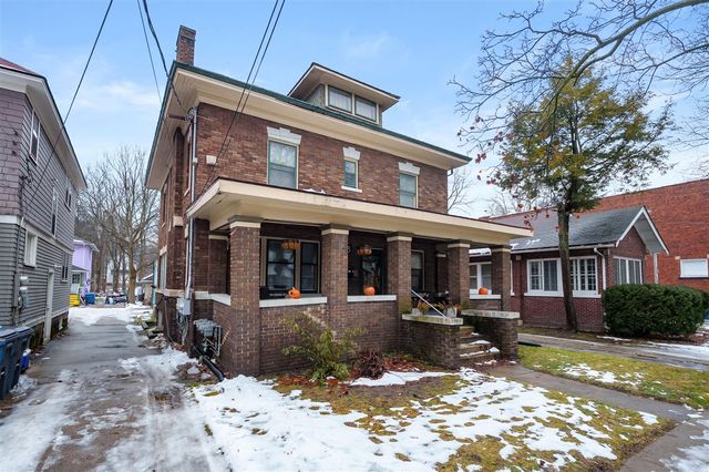 706 Locust Street, Kalamazoo, MI 49007