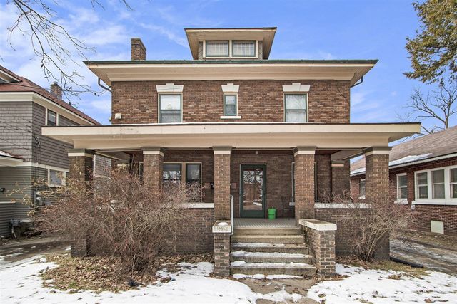 706 Locust Street, Kalamazoo, MI 49007