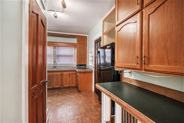 706 Locust Street, Kalamazoo, MI 49007