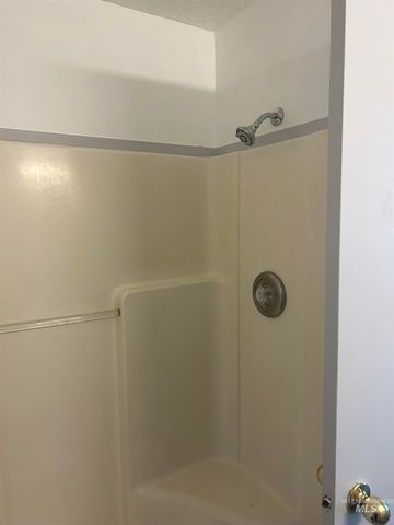 55 S Taffy Dr., Nampa, ID 83687