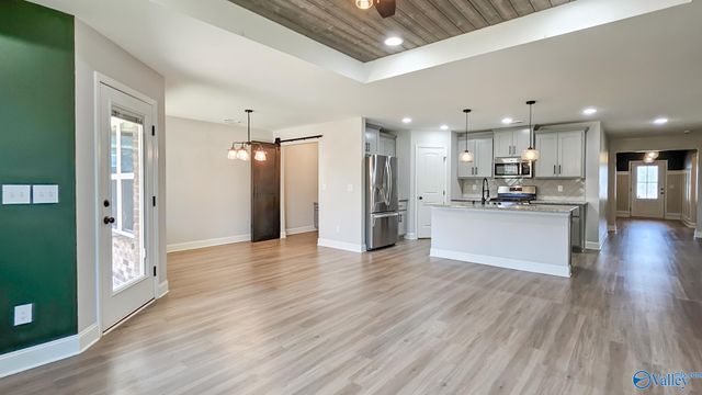 16504 Eden Drive, Athens, AL 35613