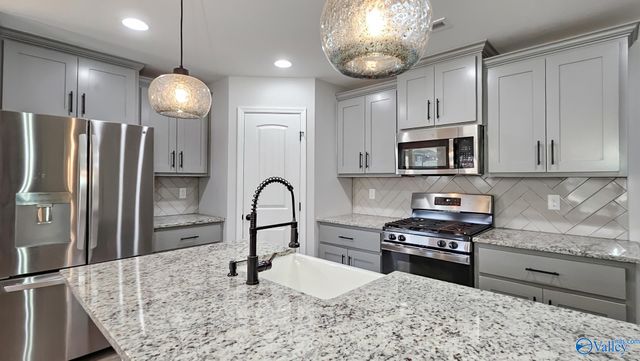 16504 Eden Drive, Athens, AL 35613