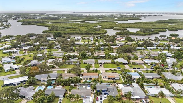 663 Bermuda Road, Cocoa Beach, FL 32931