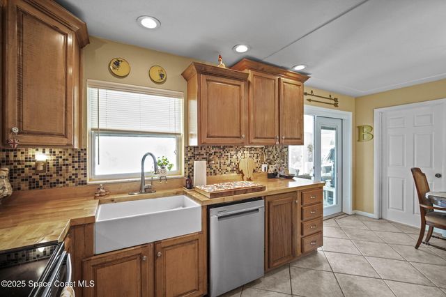 663 Bermuda Road, Cocoa Beach, FL 32931