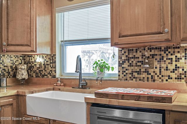 663 Bermuda Road, Cocoa Beach, FL 32931