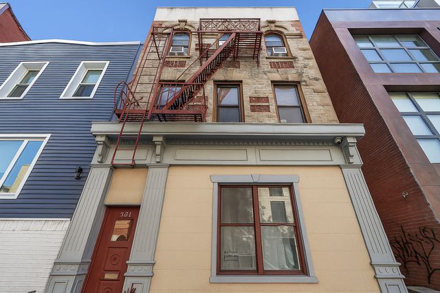 381 Manhattan Avenue Building, New York City, NY 11211