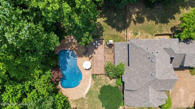 8 E Crockett Loop, Hernando, MS 38632