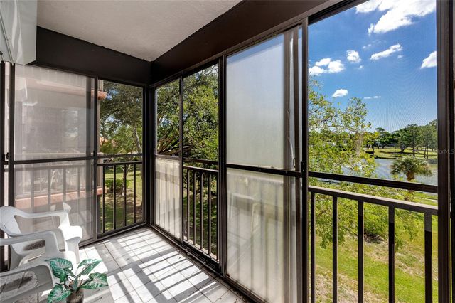 8174 TERRACE GARDEN DRIVE N 307, St Petersburg, FL 33709