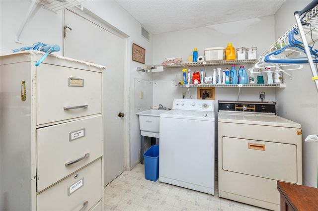 8174 TERRACE GARDEN DRIVE N 307, St Petersburg, FL 33709