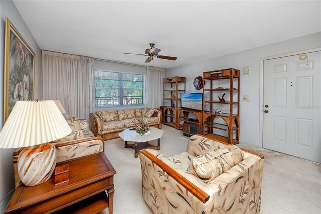 8174 TERRACE GARDEN DRIVE N 307, St Petersburg, FL 33709