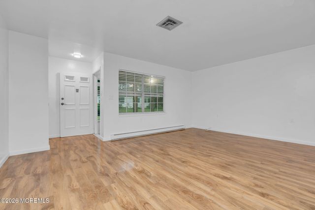 51A Cambridge Court A, Lakewood, NJ 08701