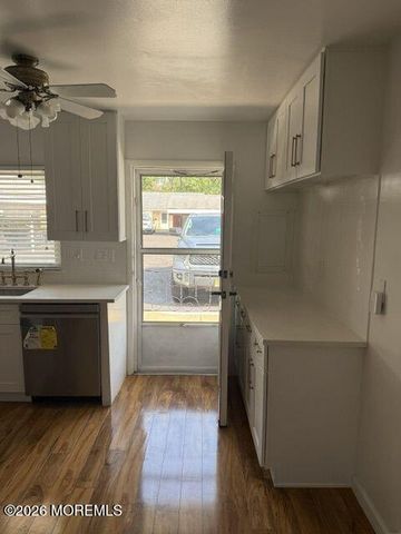 51A Cambridge Court A, Lakewood, NJ 08701