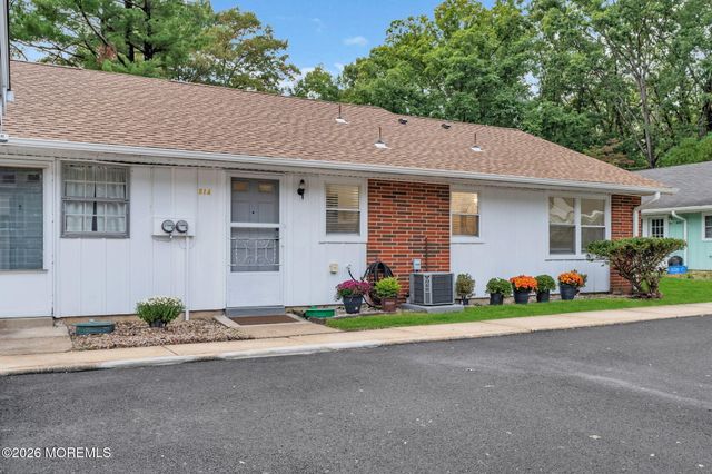 51A Cambridge Court A, Lakewood, NJ 08701