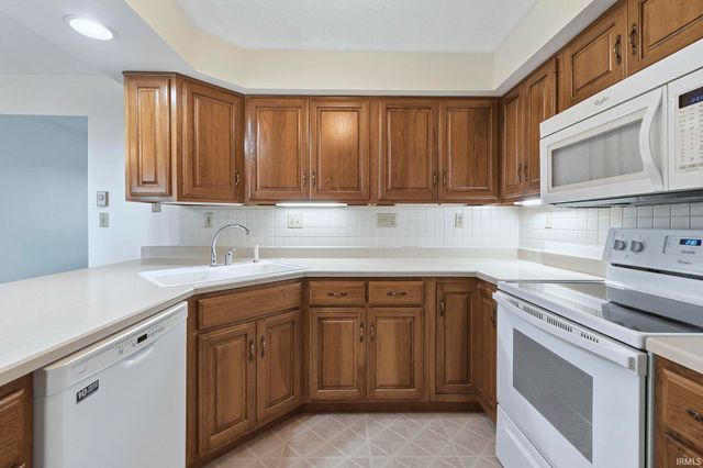 7004 E CR 550 S, Muncie, IN 47302