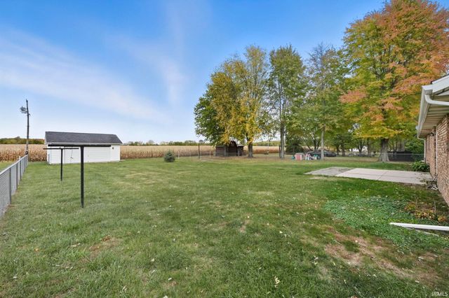 7004 E CR 550 S, Muncie, IN 47302