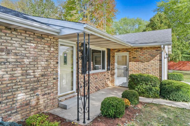 7004 E CR 550 S, Muncie, IN 47302